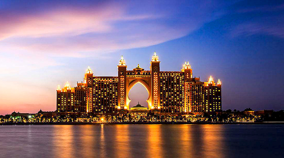 A grand wedding at the iconic Atlantis The Palm, Dubai that was a feast for all the senses