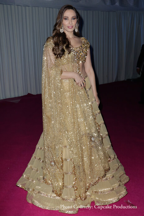 Bollywood stars up the glamor quotient of glittering Morani-Seth reception
