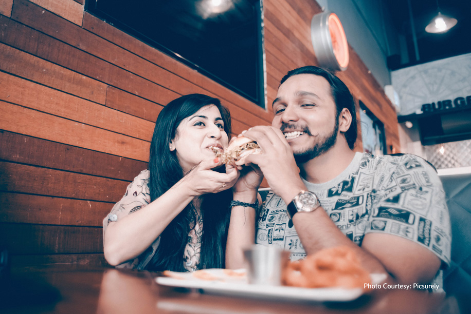 Food-Loving Couple gets the ultimate Pre-Wedding Photos