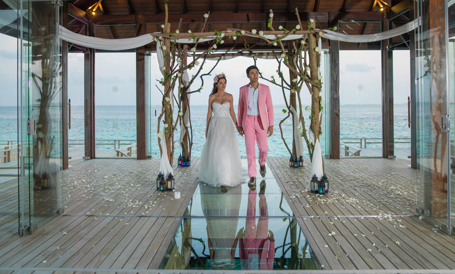 Over-Water Wedding Pavilion - Jumeirah Vittaveli