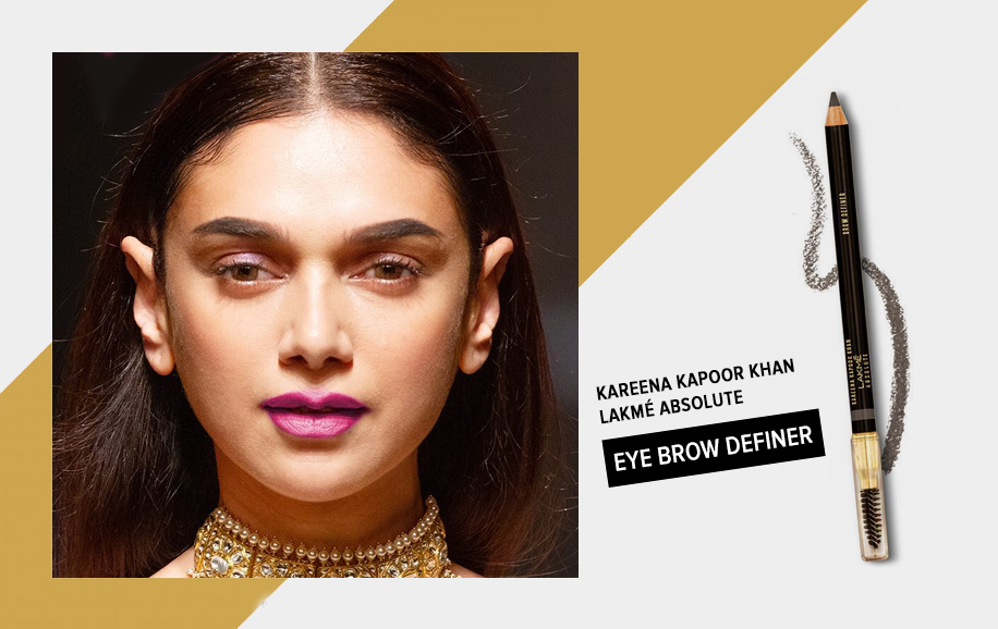 Kareena Kapoor Khan Lakmé Absolute Eye Brow Definer