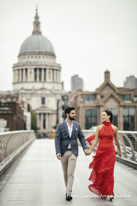This pre-wedding photoshoot impresses by capturing love against London's retro backdrops