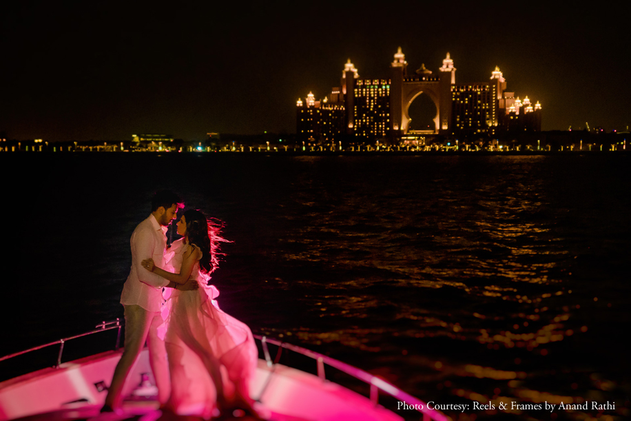 A Pre-Wedding Shoot in the Enchanting City of Dubai