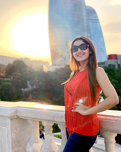 Sayyeshaa and Arya take a romantic sojourn to Azerbaijan